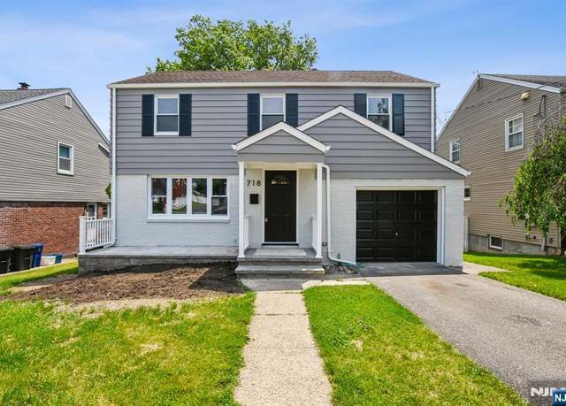Property at 718 1st St, Lyndhurst, NJ 07071, 5 beds, 2.5 baths