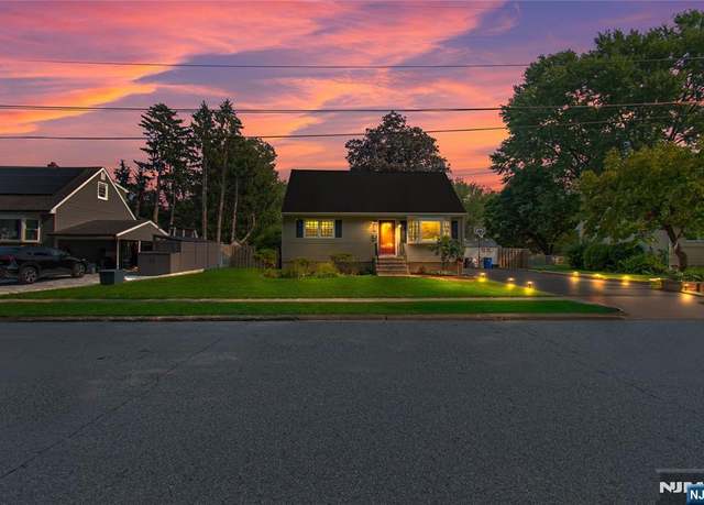 Property at 64 Barbara Dr, Pompton Lakes, NJ 07442, 3 beds, 2 baths