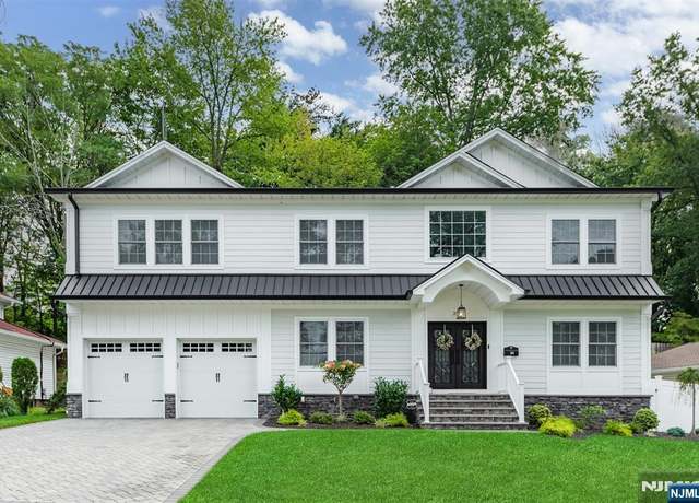Property at 214 Zabriskie Pl, River Edge, NJ 07661, 6 beds, 6 baths