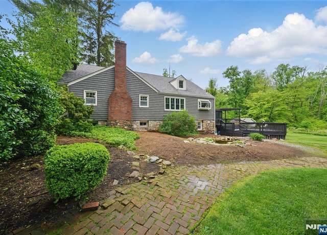Property at 351 Franklin Rd, Denville Township, NJ 07834, 4 beds, 2 baths