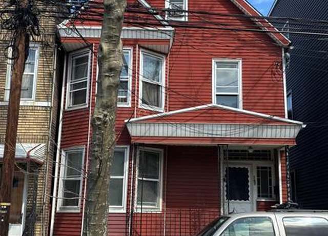 Property at 267 New York Ave, Newark, NJ 07105, 5 beds, 3 baths