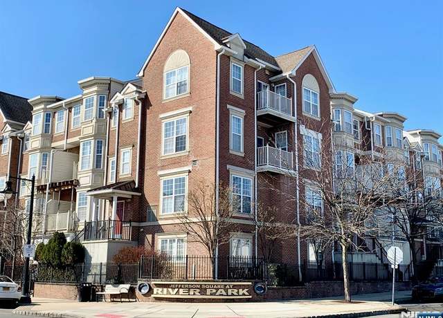 Property at 200 Dey St #282, Harrison, NJ 07029, 2 beds, 2 baths