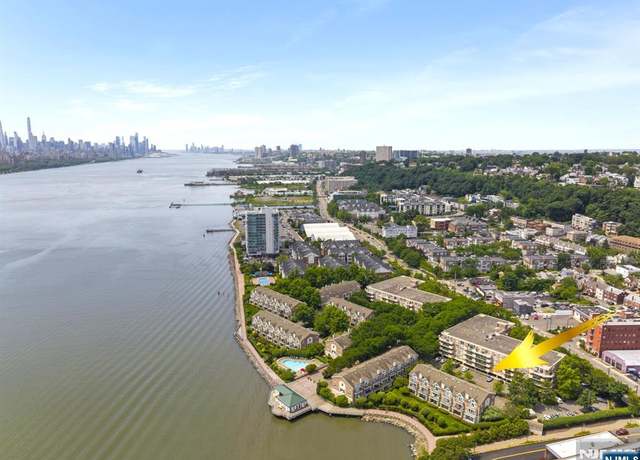 Property at 200 Grand Cove Way Unit 2M, Edgewater, NJ 07020, 2 beds, 2 baths