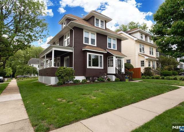 Property at 27 Morse Ave, Bloomfield, NJ 07003, 6 beds, 2.5 baths