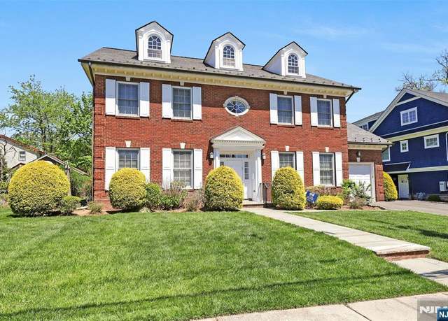 Property at 321 Rutland Ave, Teaneck, NJ 07666, 5 beds, 3.5 baths