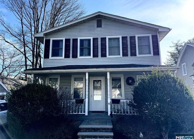 Property at 15 Storig Ave, Closter, NJ 07624, 4 beds, 2 baths