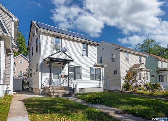 Property at 474 W 3rd Ave, Roselle, NJ 07203, 3 beds, 2 baths