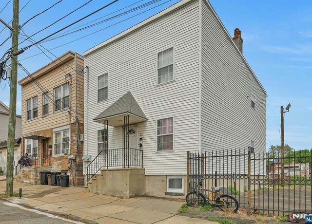 Property at 11 Ann St, Kearny, NJ 07032, 4 beds, 2 baths
