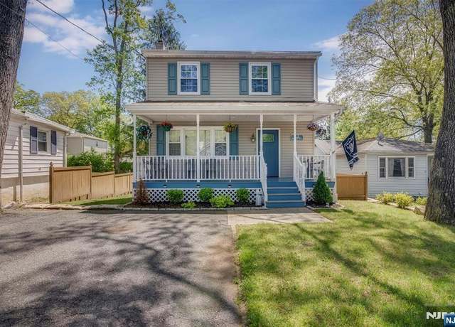 Property at 15 Alfred Way, Hopatcong, NJ 07843, 3 beds, 1.5 baths