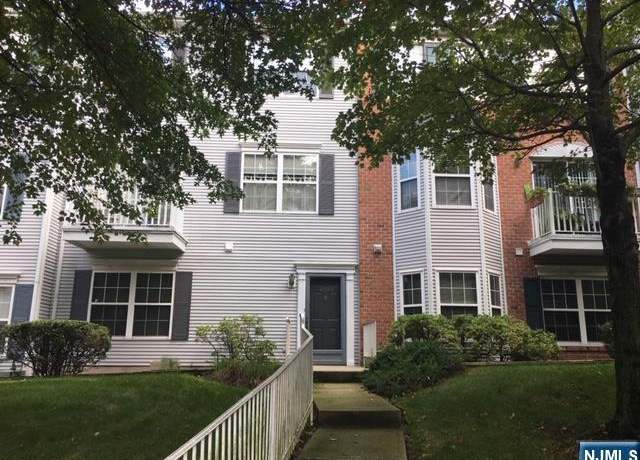 Property at 2080 Drake Ct, Mahwah, NJ 07430, 2 beds, 2 baths
