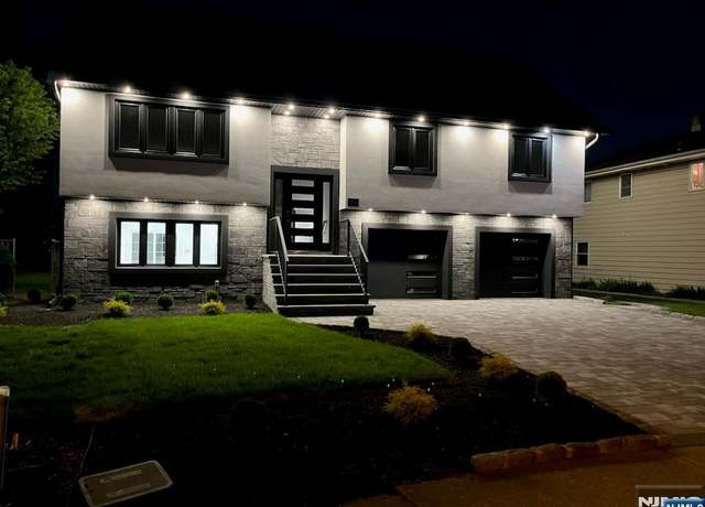Property at 50 Roehrs Dr, Wallington, NJ 07057, 5 beds, 4 baths