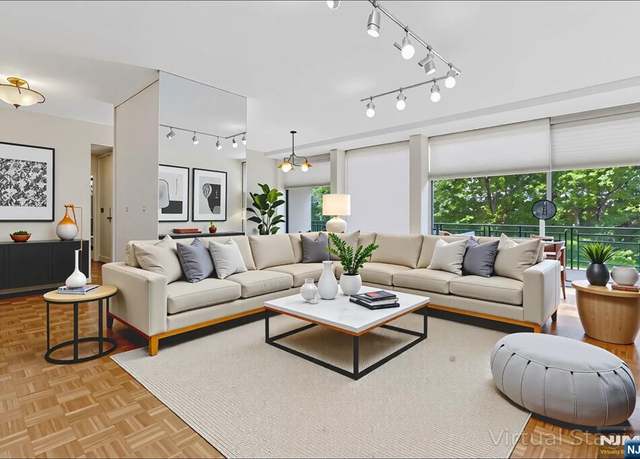 Property at 4 Horizon Rd #416, Fort Lee, NJ 07024, 1 bed, 1 bath