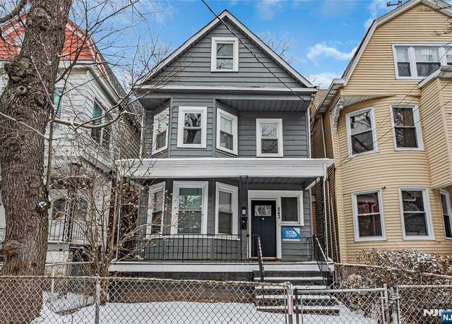 Property at 843 15th St, Newark, NJ 07108, 4 beds, 2.5 baths