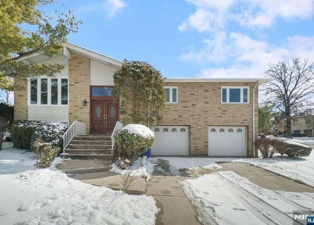Property at 45 Center St, Englewood Cliffs, NJ 07632, 4 beds, 3.5 baths