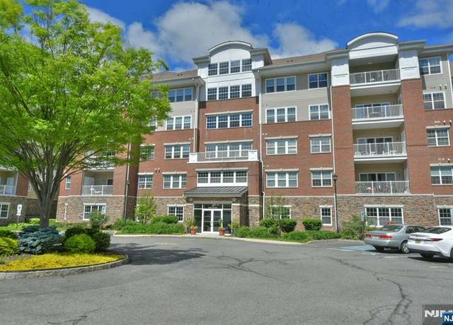 Property at 4217 Warrens Way #44, Wanaque, NJ 07465, 2 beds, 2 baths