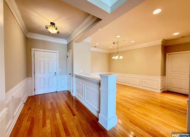 Property at 3101 Warrens Way, Wanaque, NJ 07465, 2 beds, 2 baths