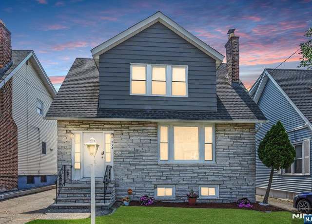 Property at 324 Park Pl, Irvington, NJ 07111, 3 beds, 2 baths