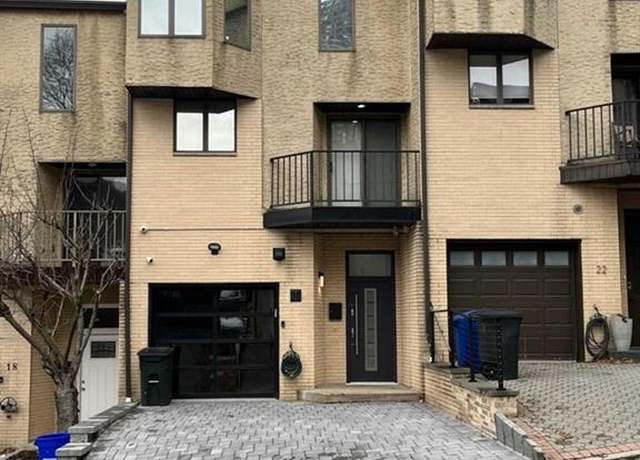 Property at 20 Veterans Way, Edgewater, NJ 07020, 3 beds, 2.5 baths