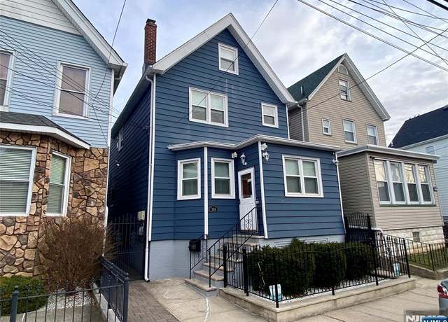 Property at 184 Chestnut St, Kearny, NJ 07032, 4 beds, 3 baths