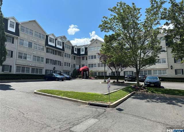 Property at 131 Clinton Pl #115, Hackensack, NJ 07601, 2 beds, 2 baths