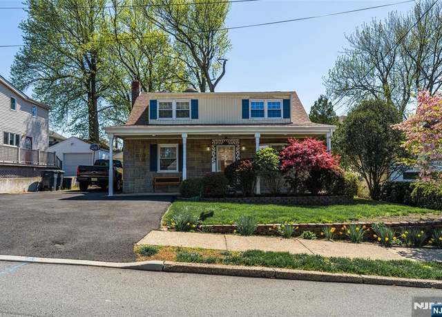 Property at 12 Gordon Rd, Bergenfield, NJ 07621, 3 beds, 1.5 baths