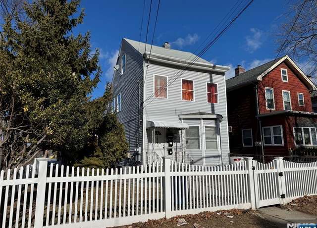 Property at 194 Summer St, Passaic, NJ 07055, 5 beds, 2 baths