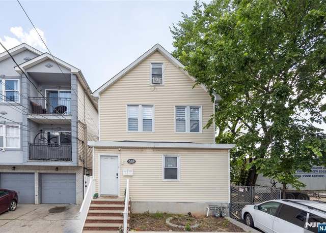 Property at 513 Bond St, Elizabeth, NJ 07206, 8 beds, 4 baths