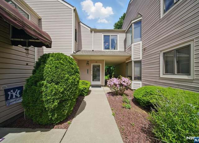 Property at 136 Changebridge Unit D4, Montville Township, NJ 07045, 1 bed, 1 bath