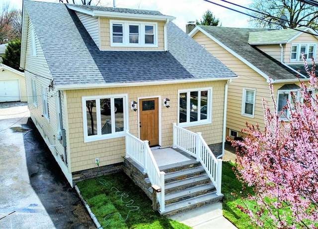 Property at 3 Raydol Ave, Secaucus, NJ 07094, 3 beds, 4 baths