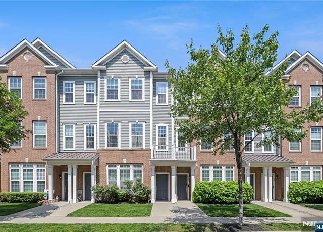 Property at 69 Wesmont Dr #1809, Wood Ridge, NJ 07075, 2 beds, 2 baths