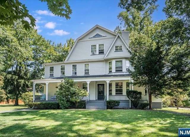Property at 163 Park St, Montclair, NJ 07042, 10 beds, 5 baths
