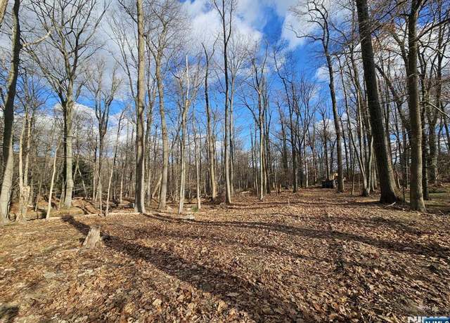 Property at 34 Starlight Dr, Morris Township, NJ 07960