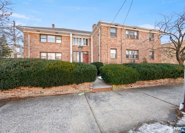 Property at 921 Teaneck Rd Unit E1, Teaneck, NJ 07666, 1 bed, 1 bath