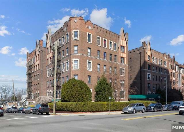 Property at 755 Anderson Ave Unit 1J, Cliffside Park, NJ 07010, 1 bed, 1 bath