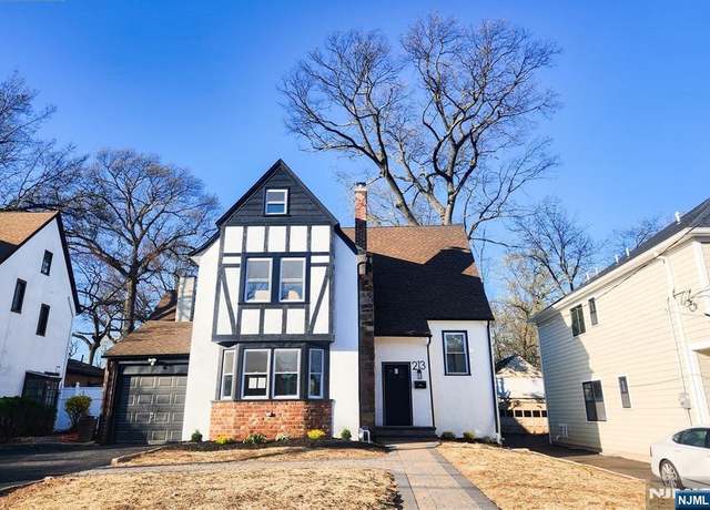 Property at 213 Heywood Ave, Orange, NJ 07050, 4 beds, 4.5 baths