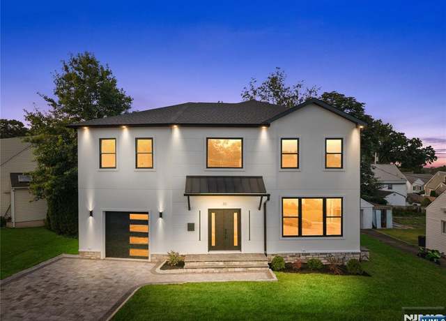 Property at 30 Winding Way, Clifton, NJ 07012, 5 beds, 4 baths