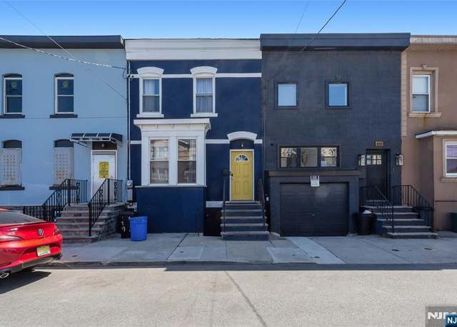 Property at 190 Astor St, Newark, NJ 07114, 3 beds, 2 baths