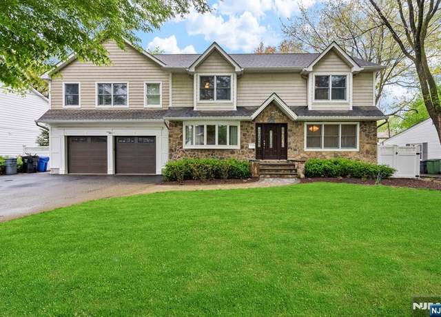 Property at 642 Falmouth Ave, Paramus, NJ 07652, 4 beds, 3 baths