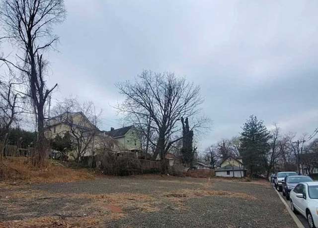Property at 127 Spring St, Leonia, NJ 07605