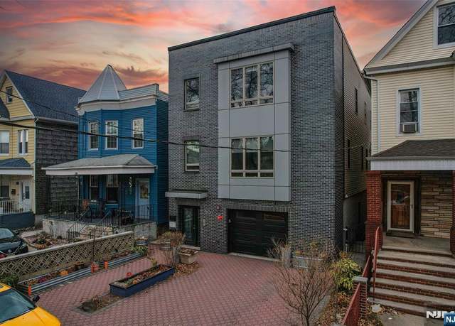Property at 1957 Kennedy Blvd, Jersey City, NJ 07305, 7 beds, 6 baths