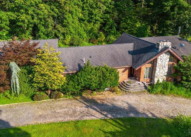 Property at 112 King George Rd, Warren, NJ 07059, 4 beds, 4 baths