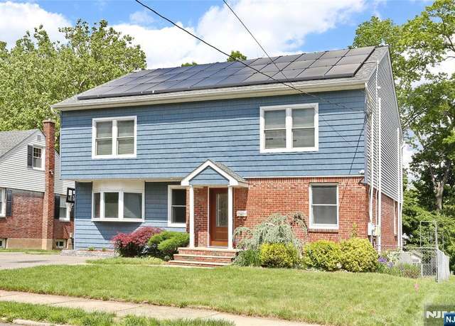 Property at 3-29 17th St, Fair Lawn, NJ 07410, 4 beds, 4 baths