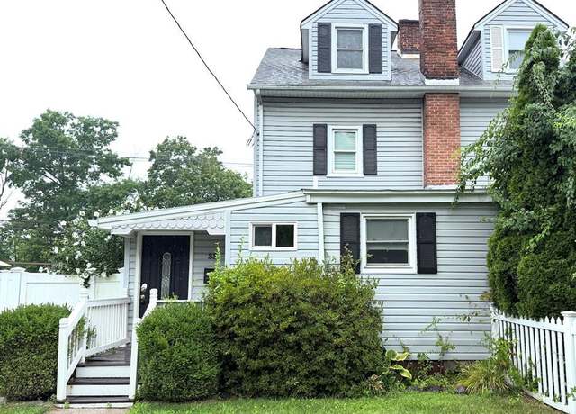 Property at 33 Ringwood Ave, Pompton Lakes, NJ 07442, 3 beds, 1 bath