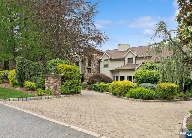 Property at 80 Adams Dr, Cresskill, NJ 07626, 4 beds, 5.5 baths
