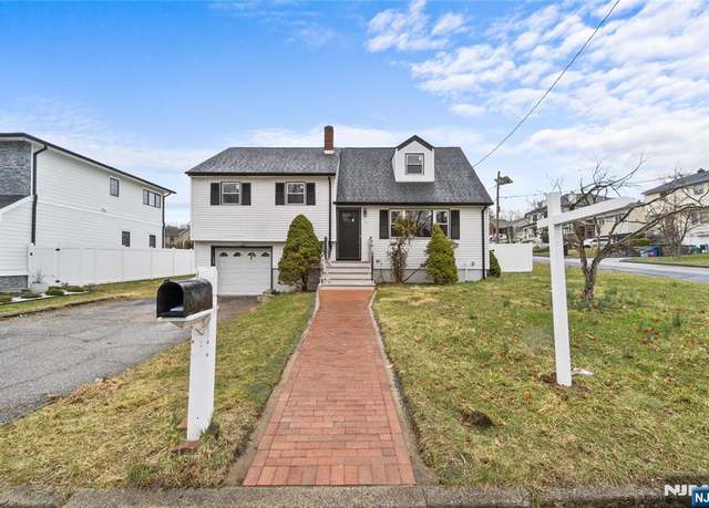 Property at 14 Lynn Pl, Little Falls, NJ 07424, 3 beds, 2 baths