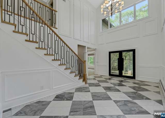 Property at 206 Peterson Pl, Ramsey, NJ 07446, 5 beds, 6.5 baths