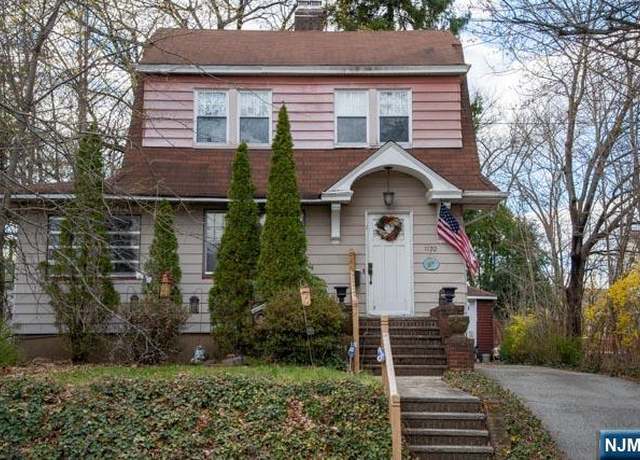 Property at 1170 Alicia Ave, Teaneck, NJ 07666, 3 beds, 1 bath