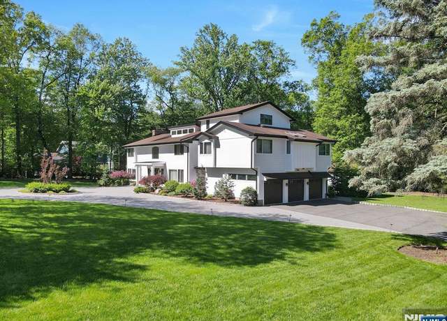Property at 24 Partridge Run, Montvale, NJ 07645, 5 beds, 4.5 baths