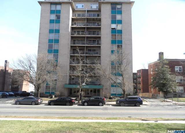 Property at 276 Prospect St, East Orange, NJ 07017, 1 bed, 1 bath