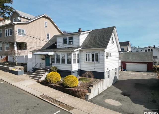 Property at 132 N 15th St, Prospect Park, NJ 07508, 4 beds, 3 baths